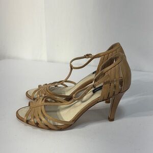 🦕 Autograph tan leather Strappy skinny Heels